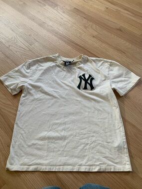 Pro edge NY Yankees Tee Small